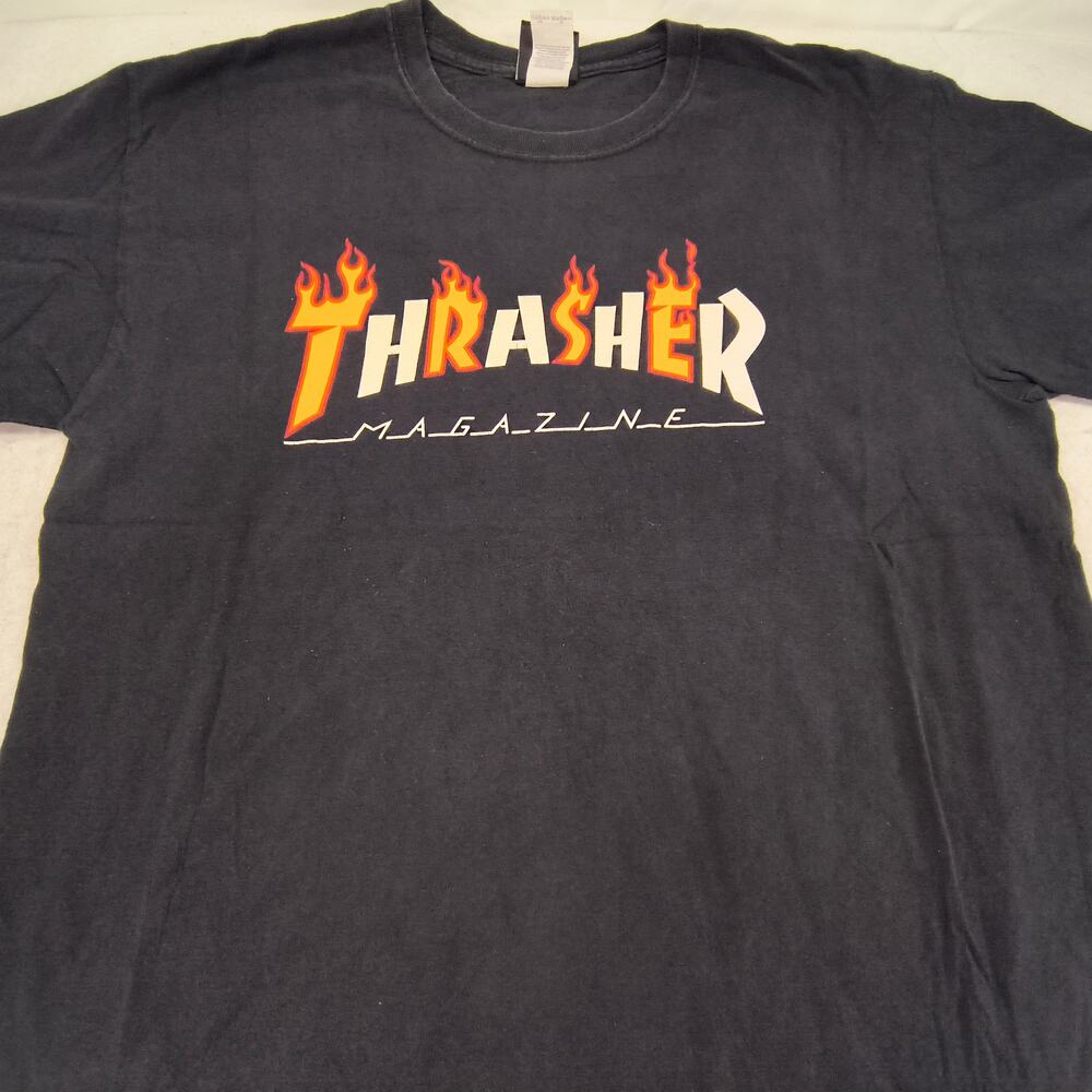 Thrasher Magazine Crew Neck Graphic T Shirt Mens Size Large L Black Yellow White